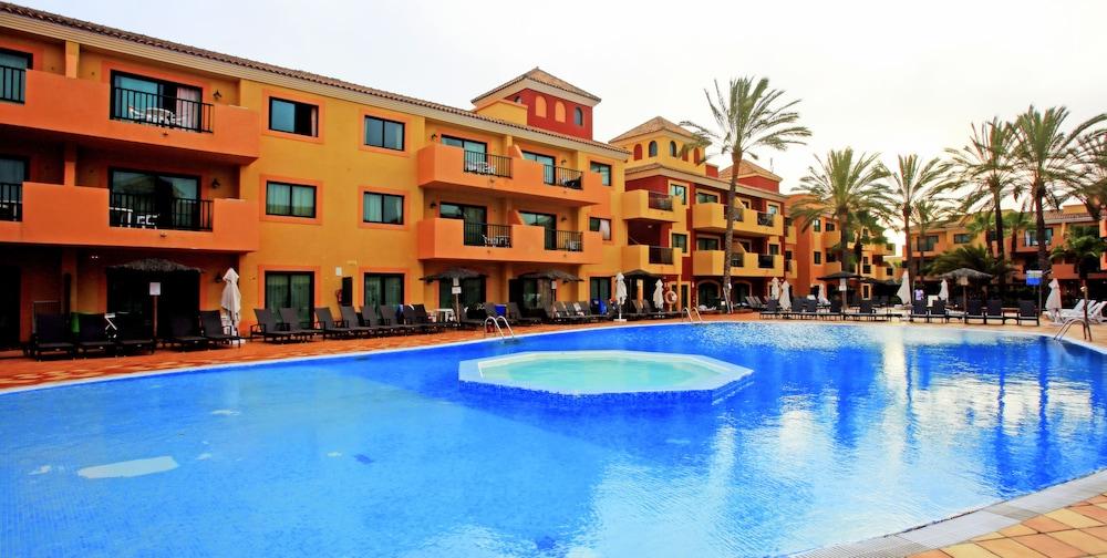 HOTEL LABRANDA ALOE CLUB CORRALEJO 3* (Spain) - from US$ 106 | BOOKED